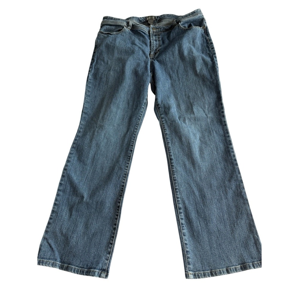 Additions by chicos Sz 2.5 Short Jeans Boot Cut